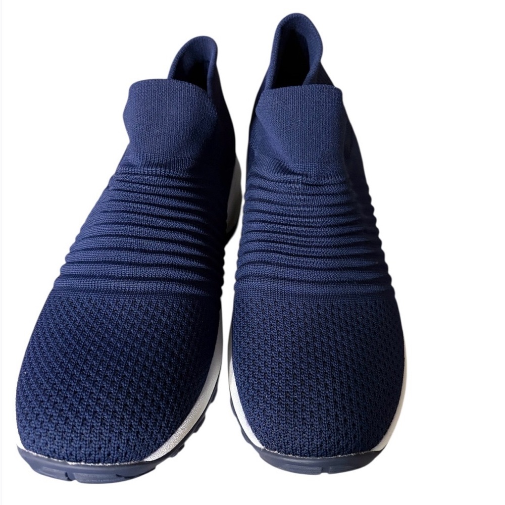 STQ Slip On Breathe Mesh Walking Shoes Womens Size 9.5 Navy Sneakers Comfort